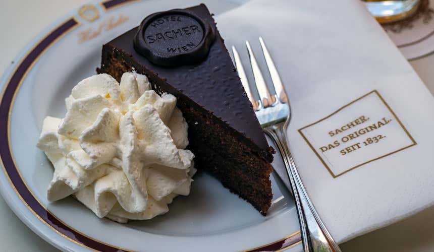 Cafés históricos de Viena: cuáles visitar y qué pedir