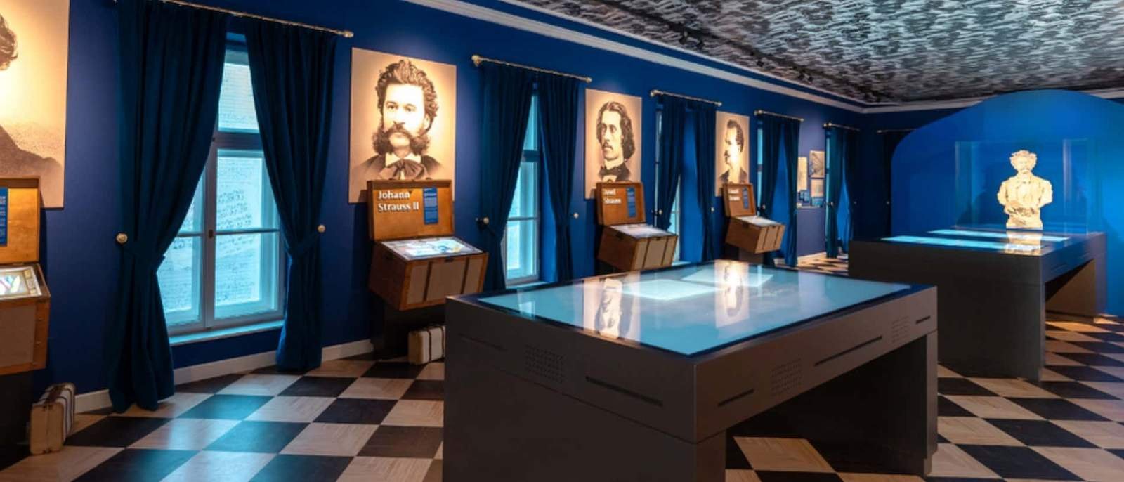 Entradas a la Casa de Strauss